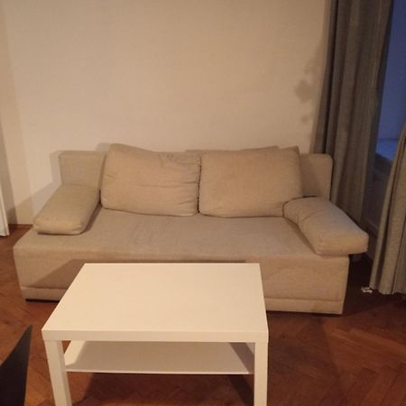 Apartament Batorego Krakow Bagian luar foto